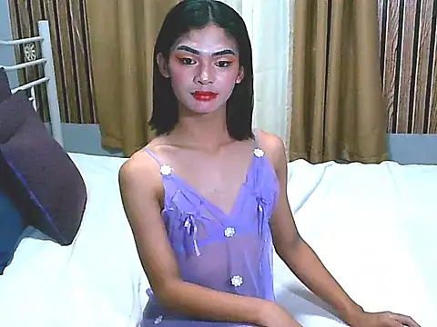 SluttyZowi live sex cam