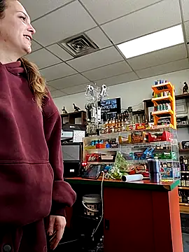 Bakedroll333 live sex cam