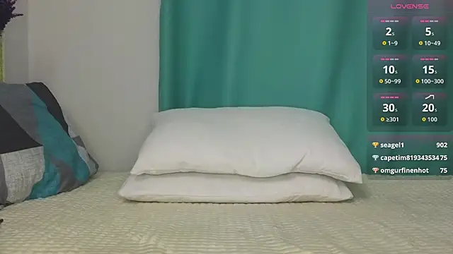 Molliblum live sex cam