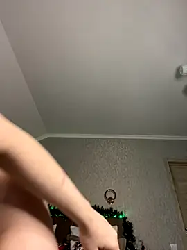 YunnaTyan live sex cam