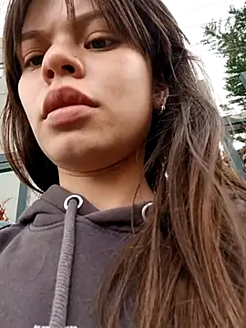 _Isabella-7 live sex cam