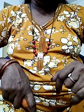 Tamilrojanew live sex cam