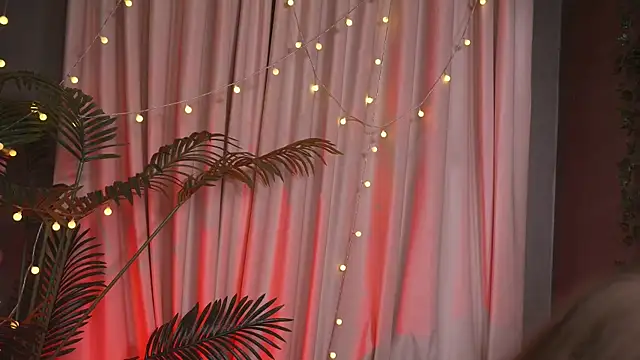 Sense_Of_Rosemary live sex cam