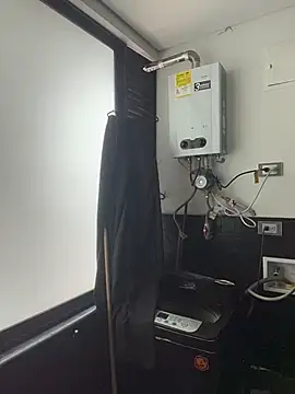 Kuromi_LS live sex cam