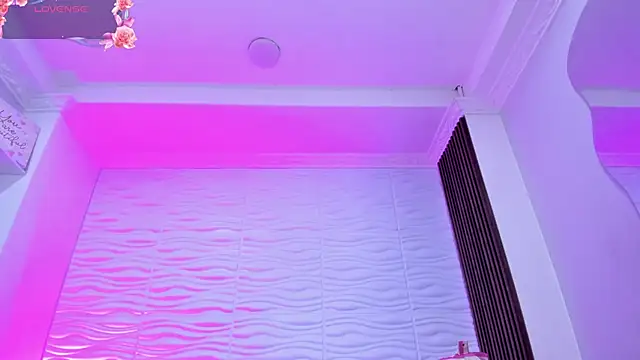 AudreyHayworth live sex cam