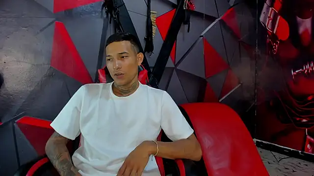 Hana_and_Zeta live sex cam