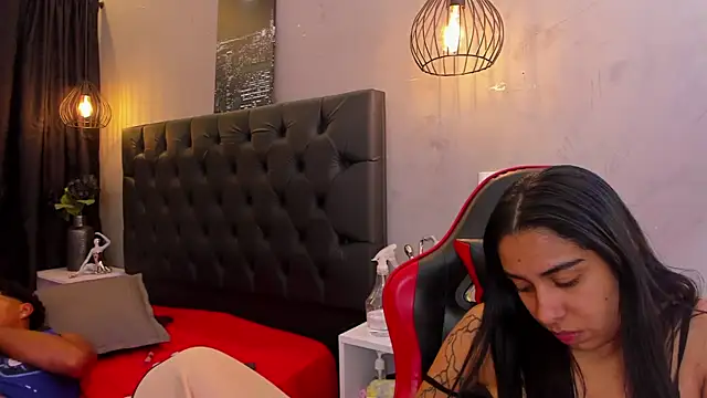 violet_and_myers live sex cam