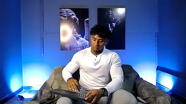 bradley_smith live sex cam