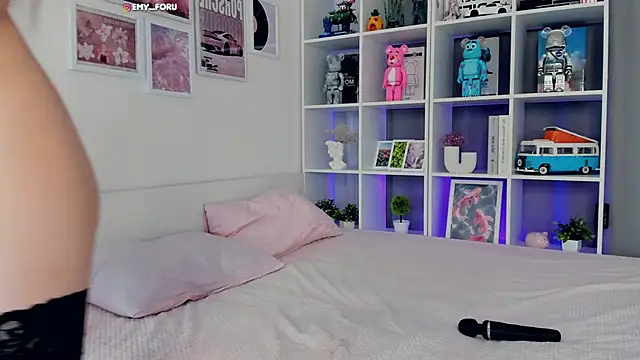 Emilyrighter1 live sex cam