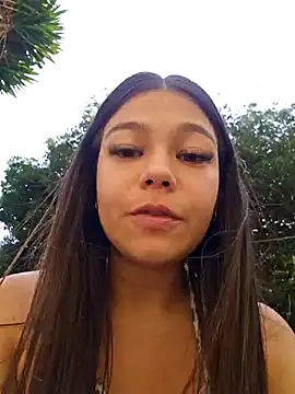 Alyshanon18 live sex cam