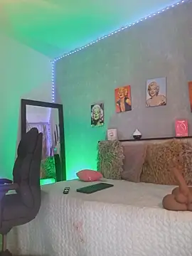 nahiarapalmer19 live sex cam