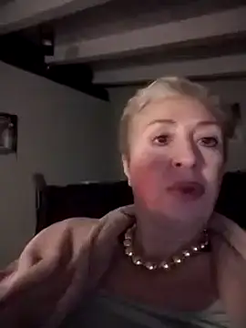 divinaerotica live sex cam