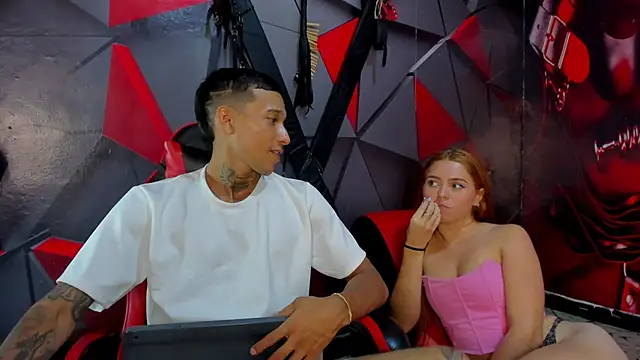 Hana_and_Zeta live sex cam