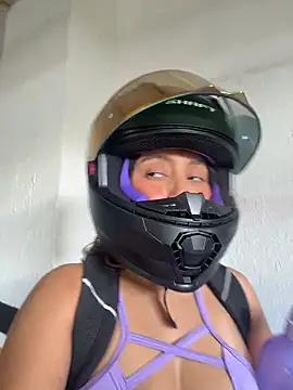 Kay_LustyWife live sex cam