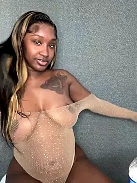 ToyaThick live sex cam