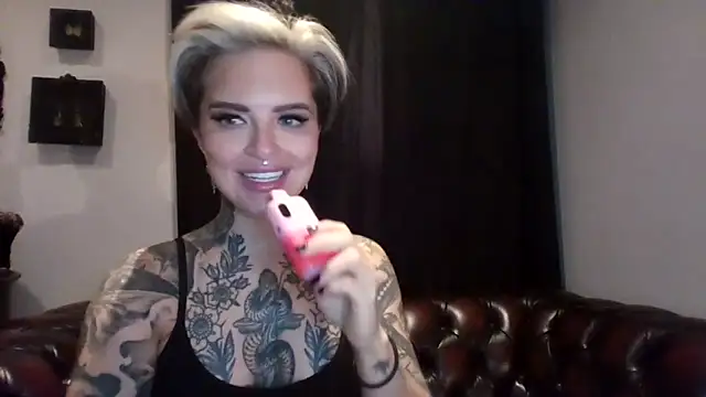 Alexandersonxo live sex cam