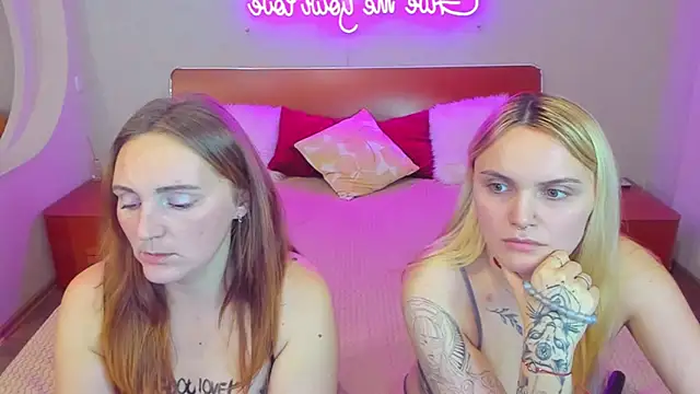 MagicEyess live sex cam