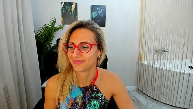 MuseOfStage live sex cam