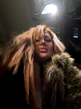 krysstal003 live sex cam