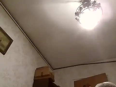 mariusica1@xh live sex cam