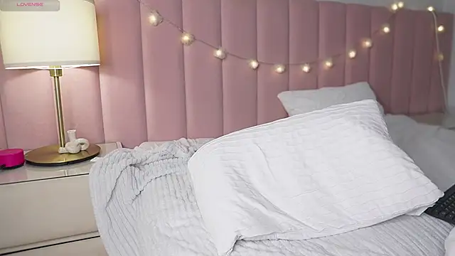 Kim_Oberlin_ live sex cam