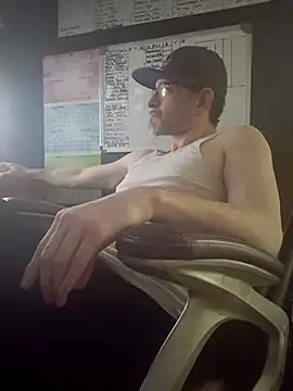 Curious9884 live sex cam