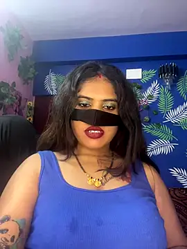 V-Hot-Sweti live sex cam