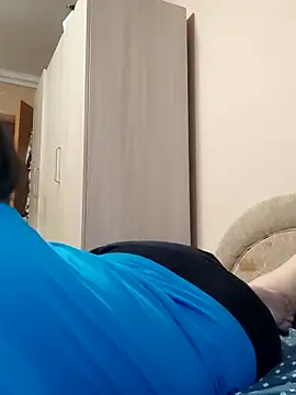 Zulfiya_Bruce live sex cam
