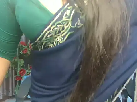 RaishaSEXY live sex cam