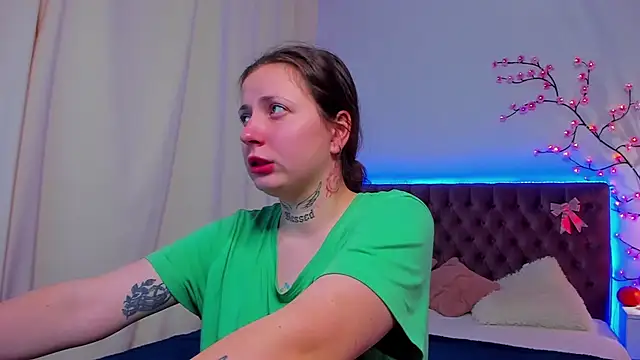 LilaVame live sex cam