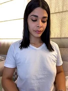 Leah_Honey26 live sex cam