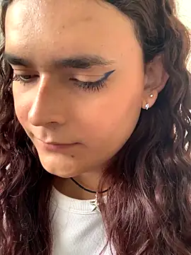 La-Gatiita-trans live sex cam