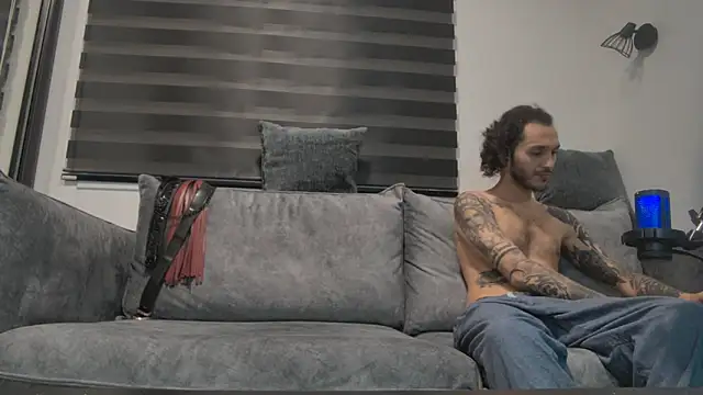 Kinkychaos live sex cam