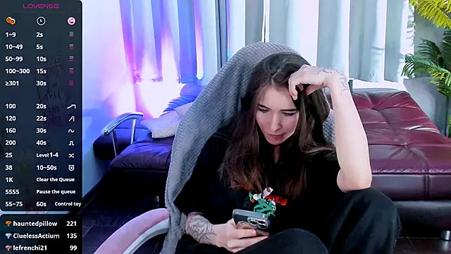 ashleyro1 live sex cam