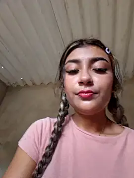 Sweed-virgin-pussy live sex cam