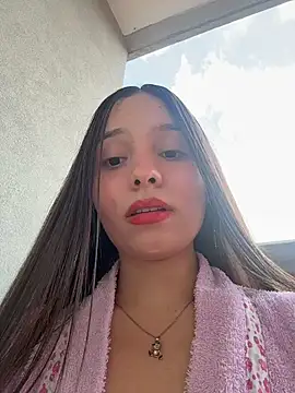 MiaJacksonn live sex cam