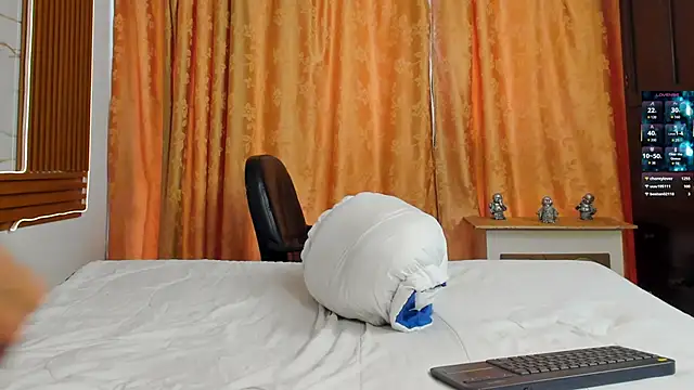 ChoreyTaiylor live sex cam