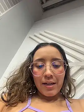 Kay_LustyWife live sex cam