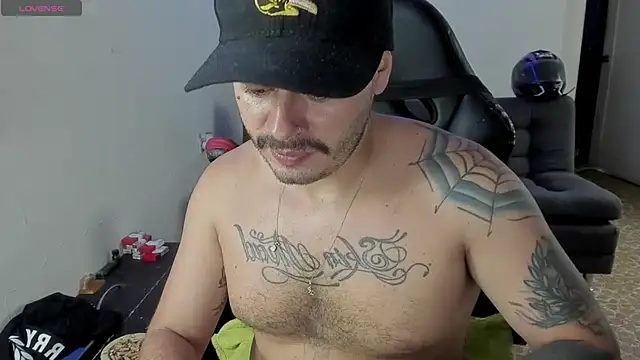 ragnar_lothbrok777 live sex cam