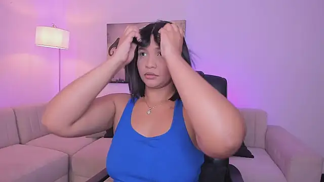 alaia7h live sex cam