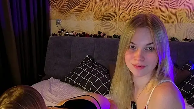 ChristyMarshall live sex cam