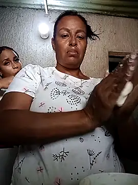 Fernanda30 live sex cam