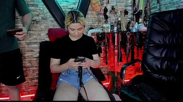 Liltildeman_moon live sex cam