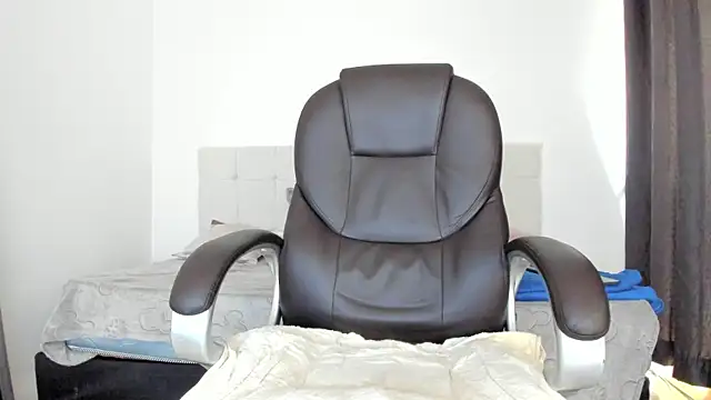 Teilor_Creed live sex cam