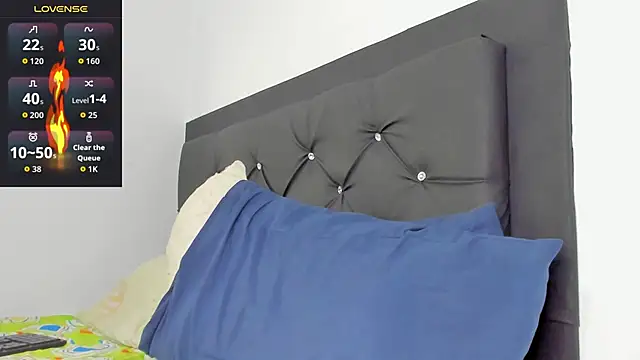 santi_brown live sex cam