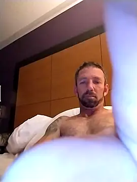 Treemandude live sex cam