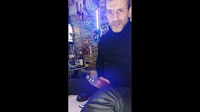 Gilgamesch1704 live sex cam