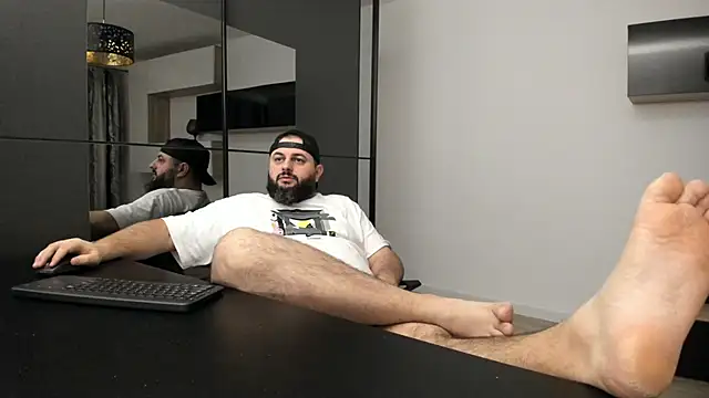 DravenPeak live sex cam