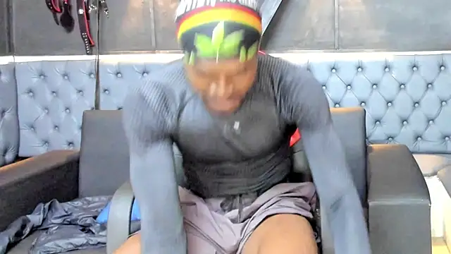 Terrance_z live sex cam