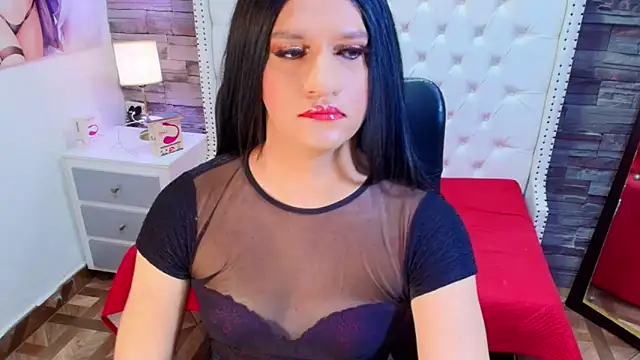 TRINY_TS live sex cam